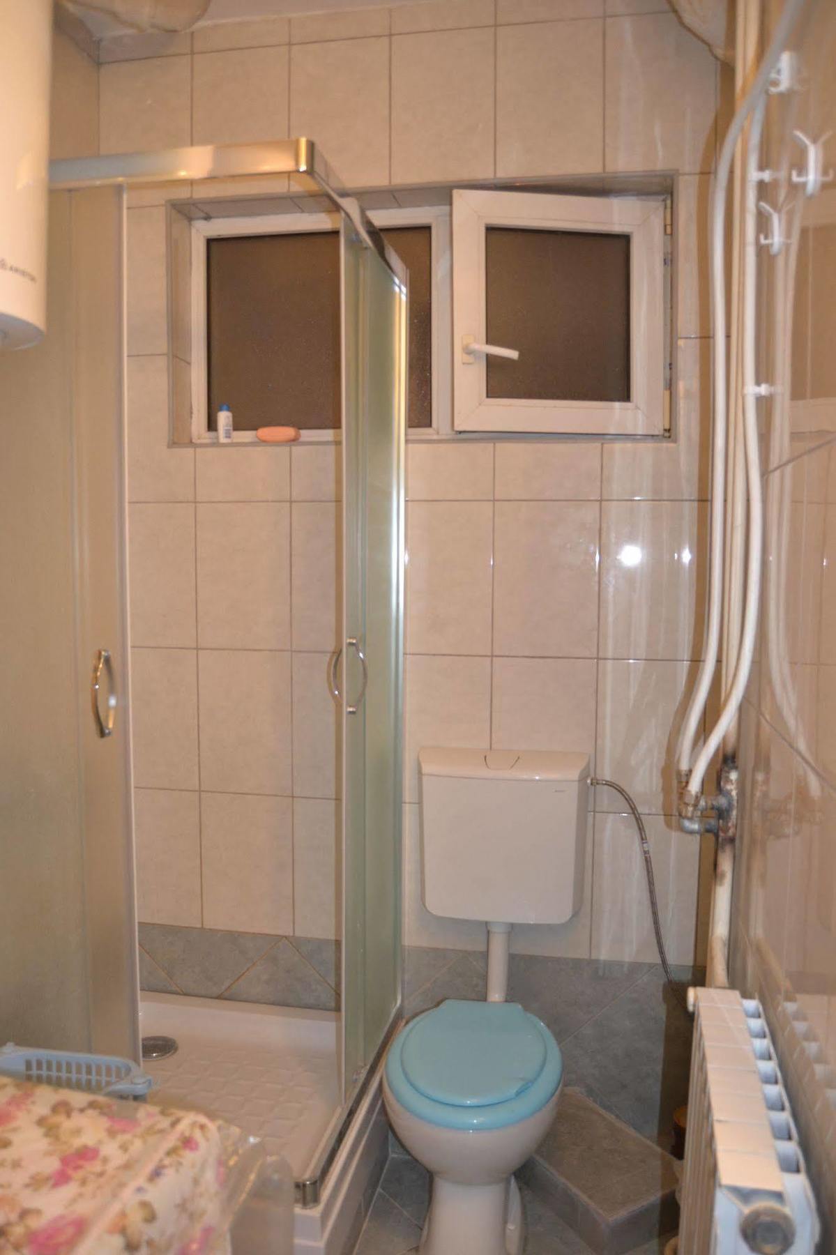 Hostel Valentin 2 สโกเปีย ภายนอก รูปภาพ